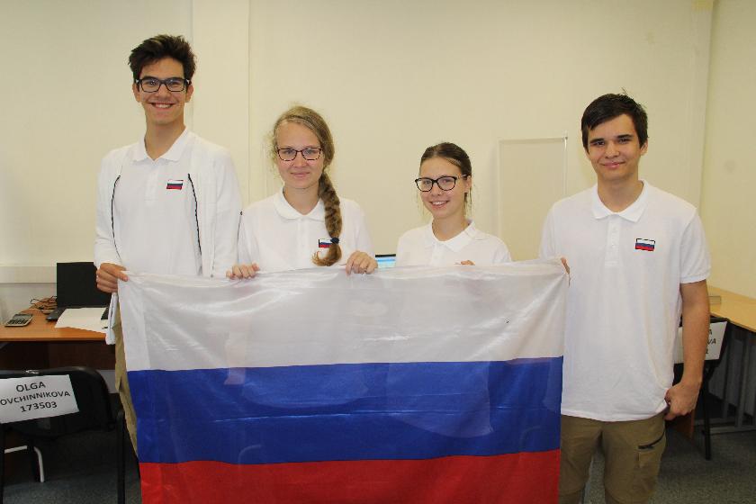 Российские школьники одержали победу в личном и командном первенстве  на 17-й Международной географической олимпиаде IGEO 2021