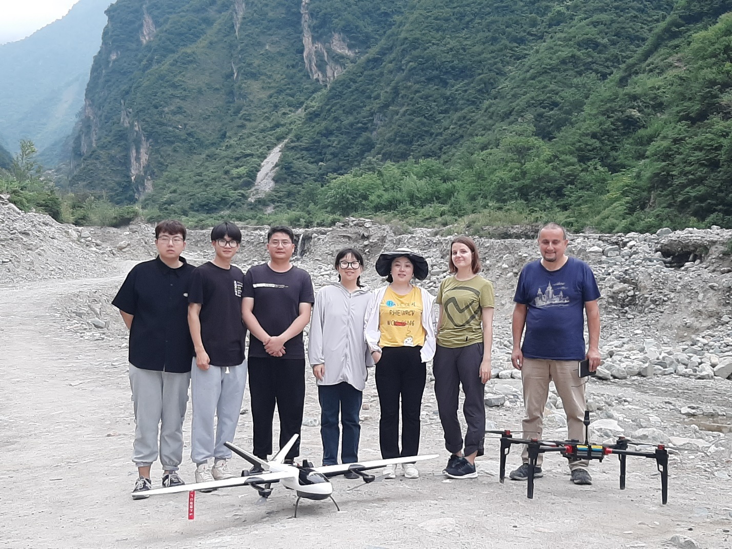 Ученые географического факультета исследуют селевые процессы в горах Сычуани